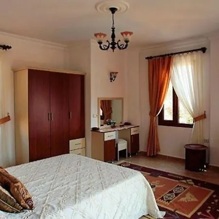 Calkris, Kalkan Kas