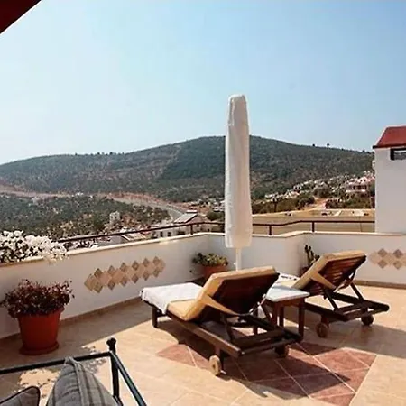 Vila Calkris, Kalkan